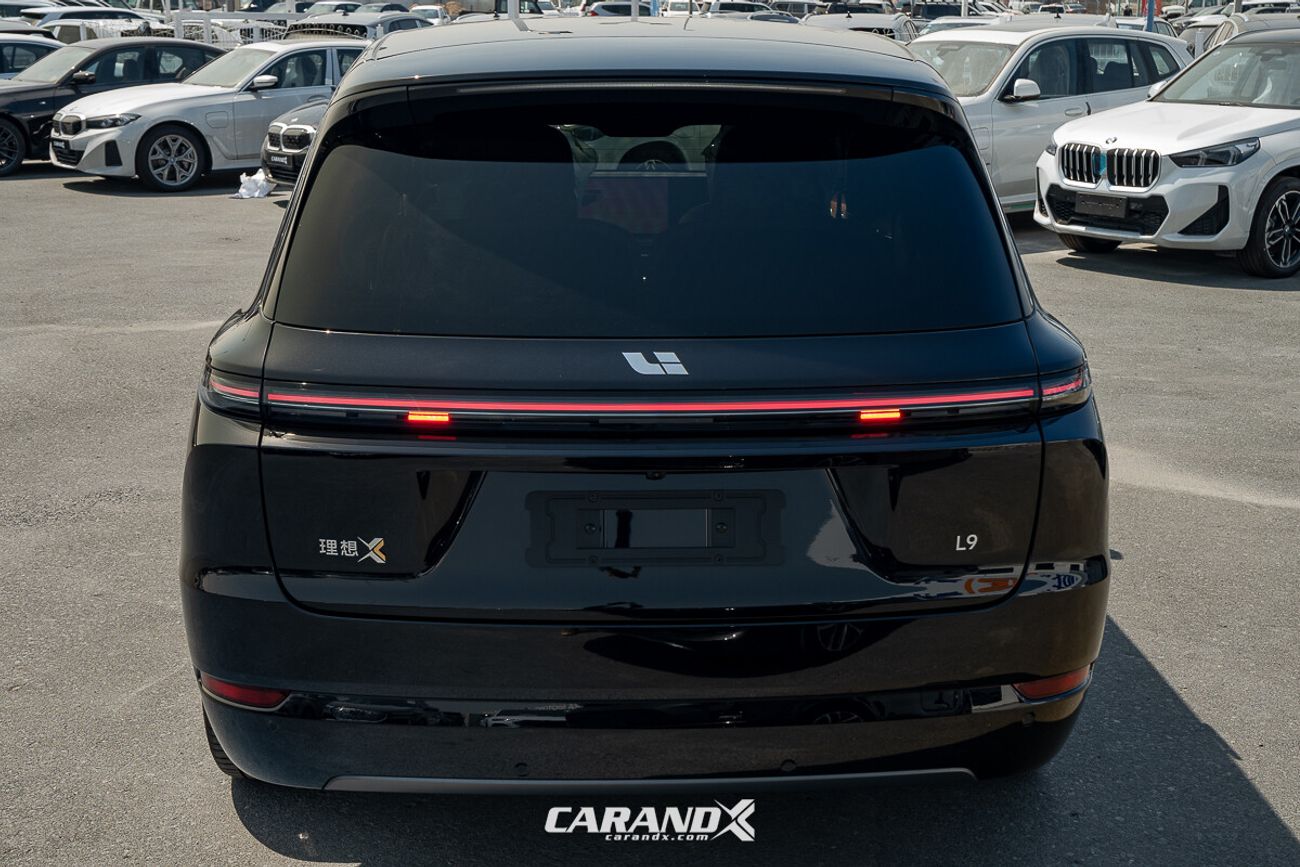 لي اوتو L9 Li L9 Ultra 1.5L Turbo Range Extended EV 2024
