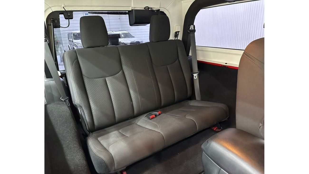 Jeep Willys 2017 Jeep Wrangler Willys Edition, Warranty, Full Jeep Service History, GCC