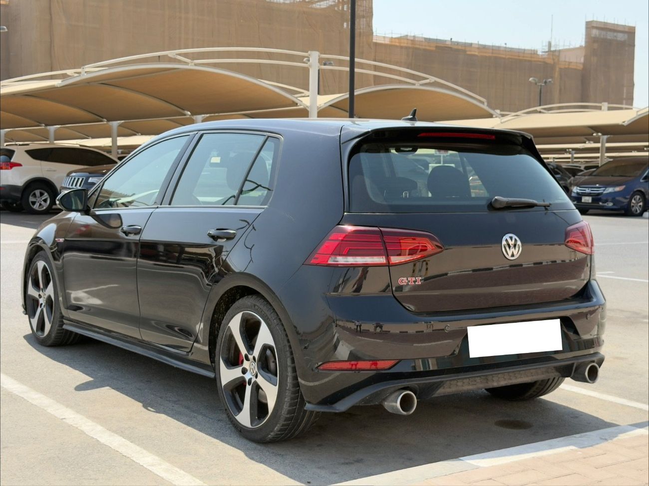 Volkswagen Golf GTI Sport 2.0T