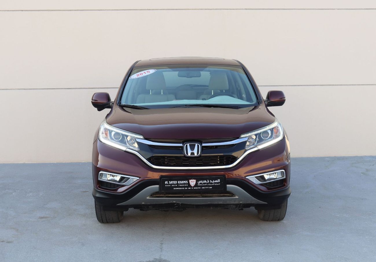 هوندا سي آر في LX خالية من الحوادث - خليجي - فتحة سقف - بحالة الوكالة من الداخل والخارج
