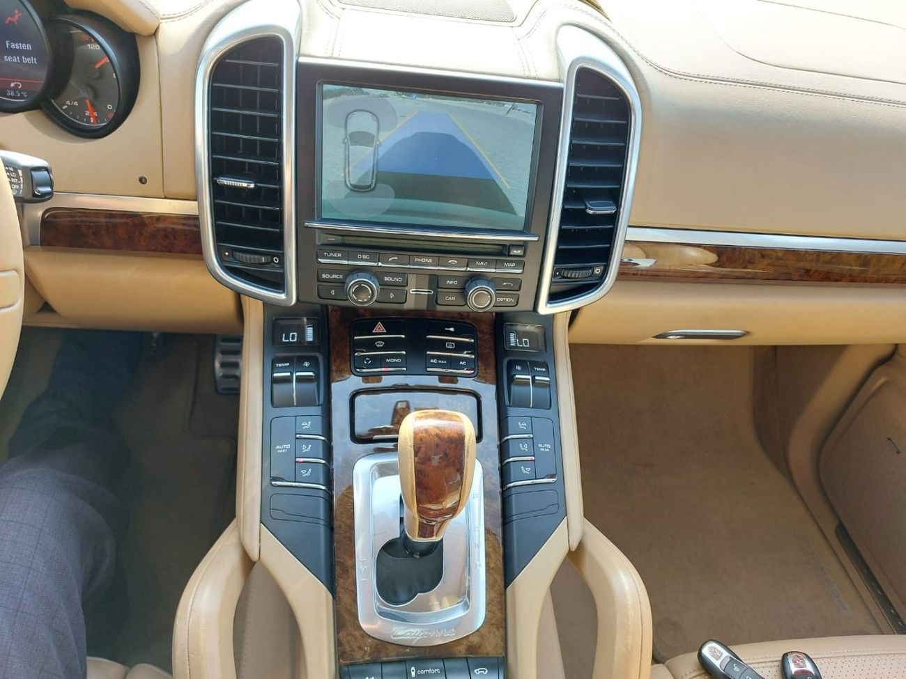 Porsche Cayenne S 4.8L