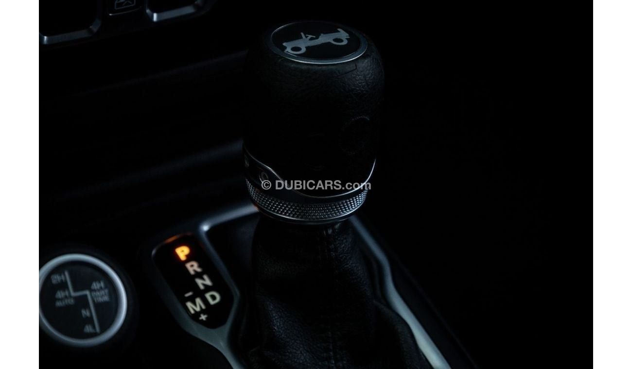 جيب رانجلر Unlimited Sport 3.6L A/T Jeep Wrangler Unlimited Sport 2018 GCC under Warranty with Flexible Down-Pa