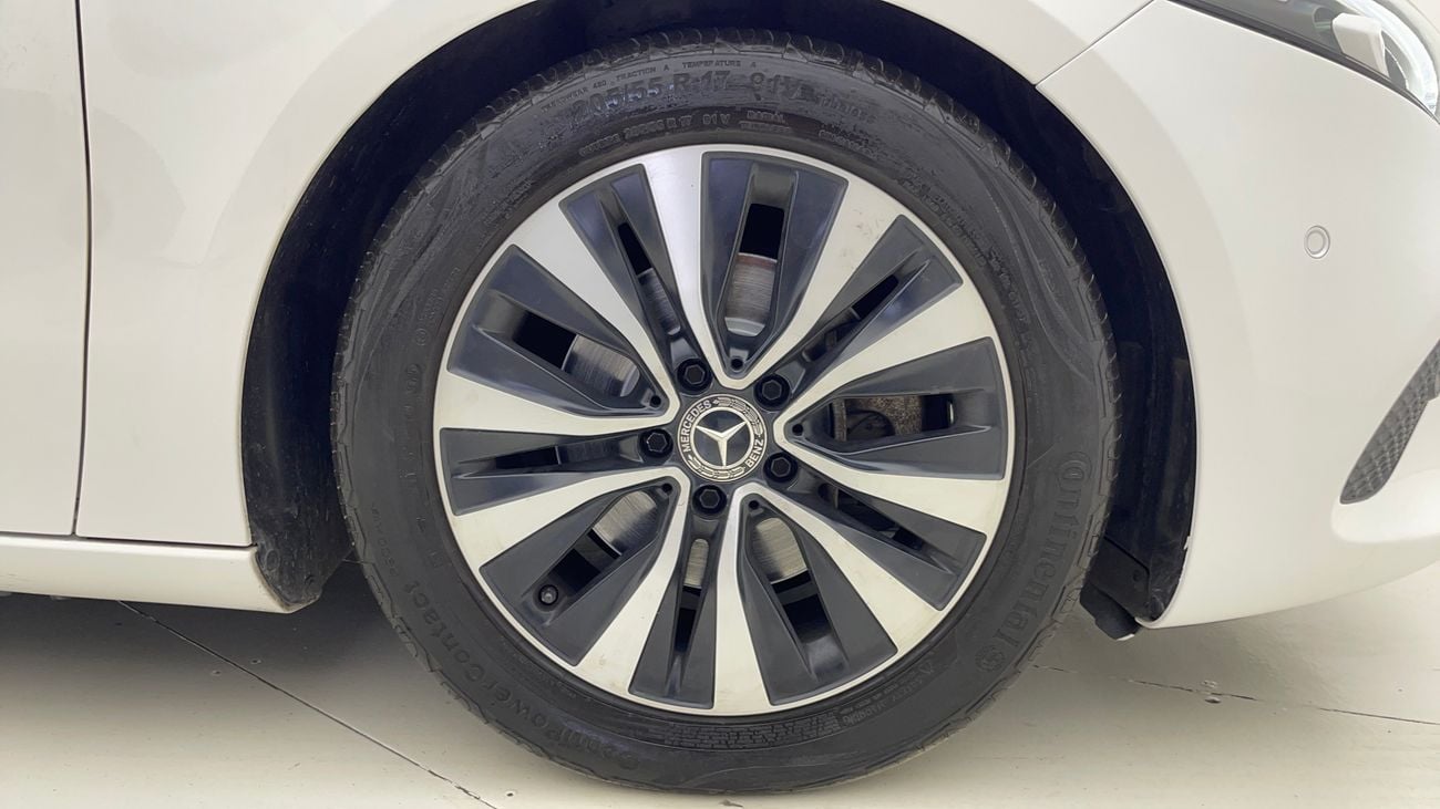 Mercedes-Benz A 200 Std 2.0L STD 1.4 | Zero Down Payment | Home Test Drive