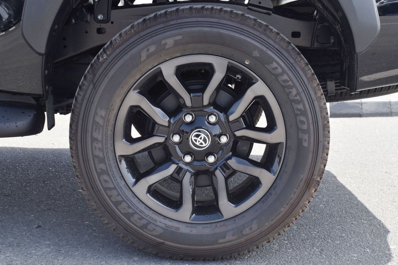 Toyota Hilux Hilux Adventure 4.0 black 2026