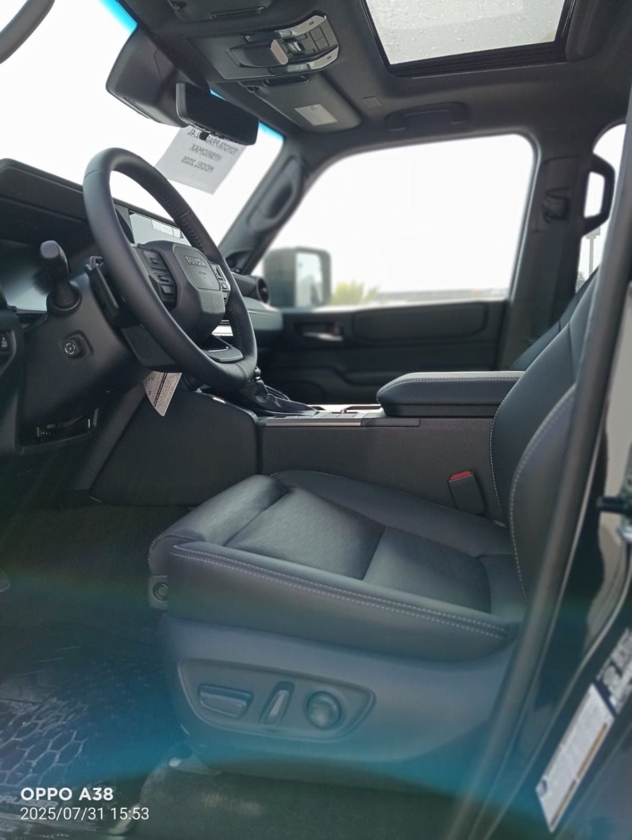 Toyota Prado VXR Toyota Prado Premium Hybrid 2.4L 2025