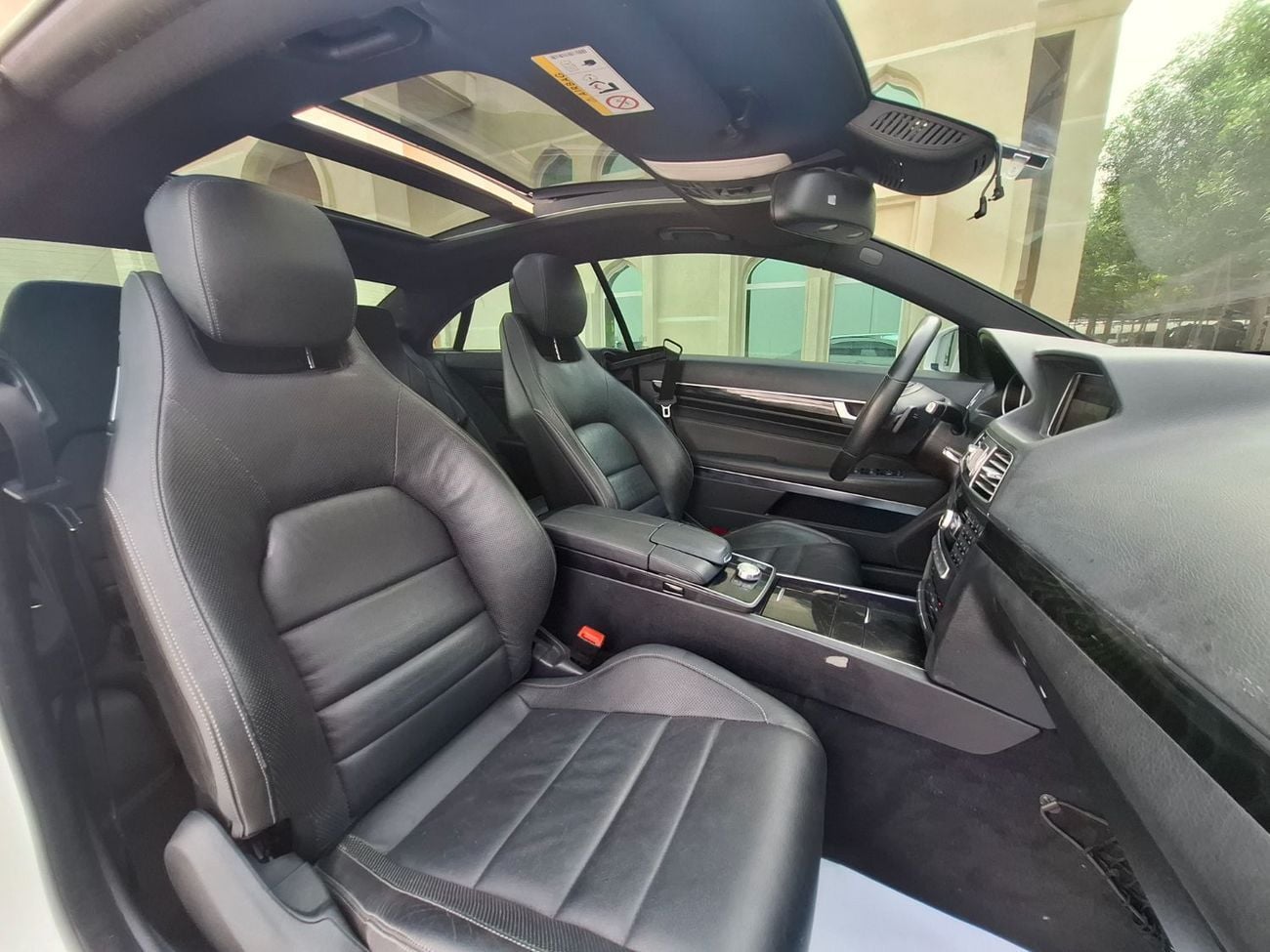 Mercedes Benz E 200 Coupe Mercedes-Benz E200 2015 full option