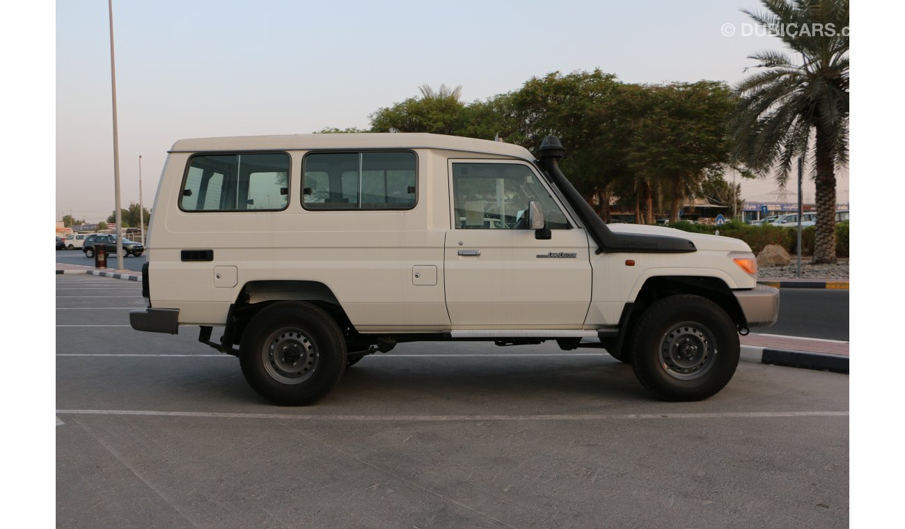 New Toyota Land Cruiser Toyota LC 70 LX WGN 4.5 T/DSL + TJ1 2018 for ...