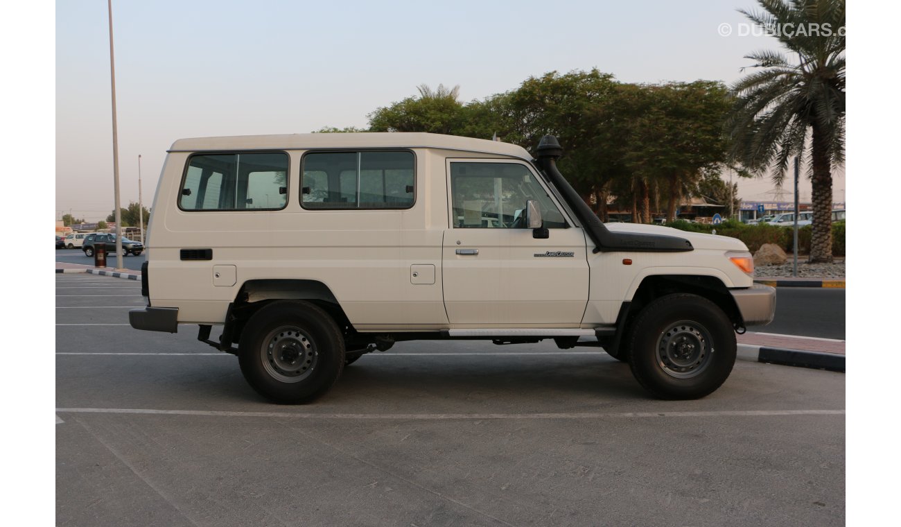 تويوتا لاند كروزر Toyota LC 70 LX WGN 4.5 T/DSL + TJ1