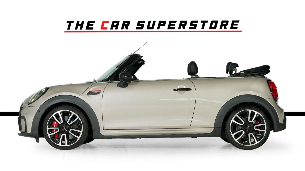 Mini Cooper S CABRIO John Cooper Works-Cabriolet-GCC-full service history-well maintained