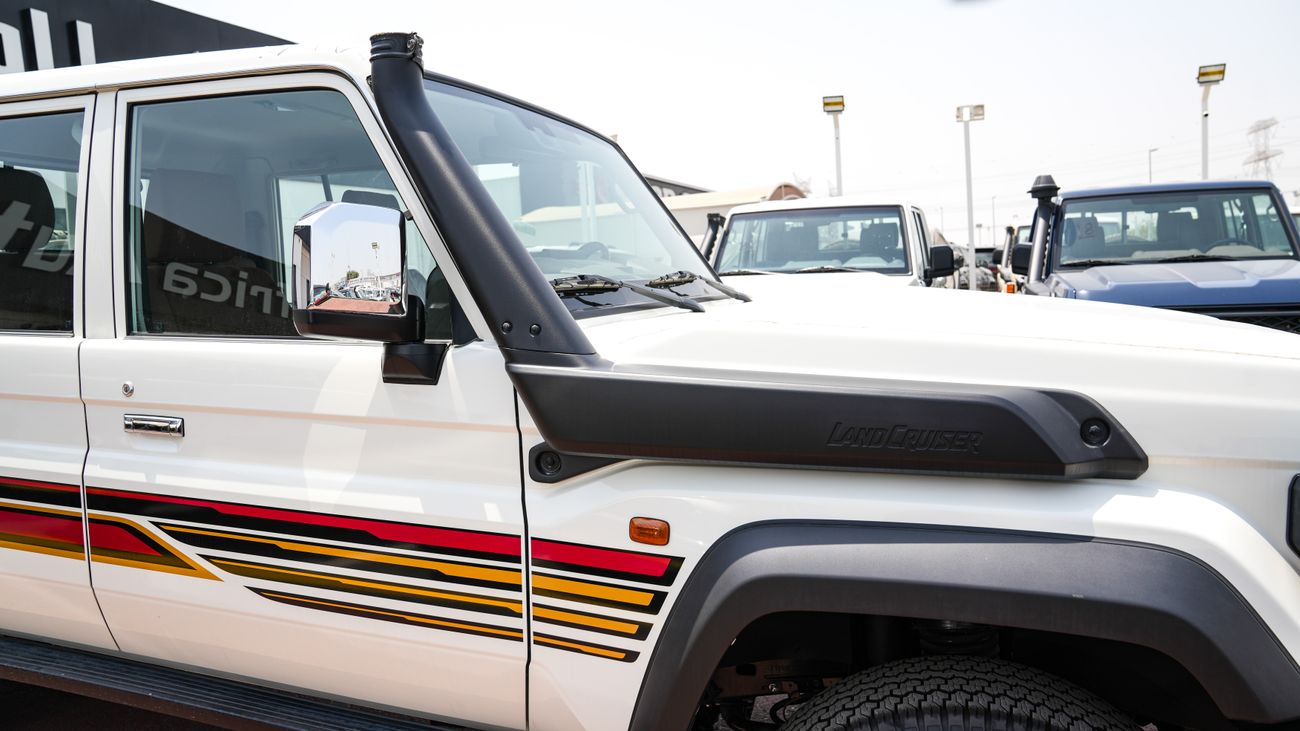 Toyota Land Cruiser Pick Up