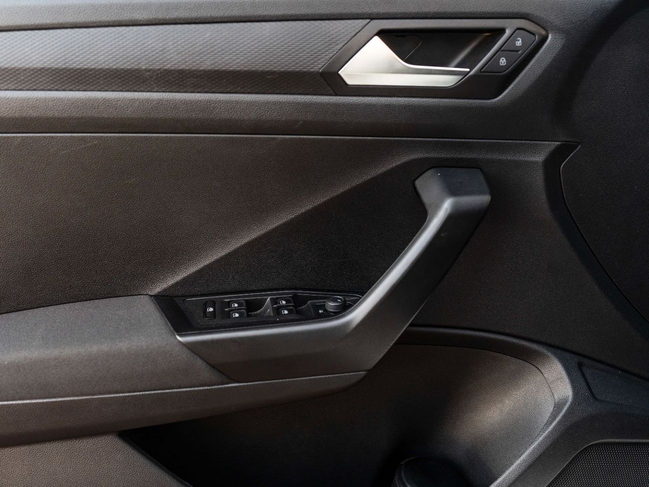 فولكس واجن T ROC