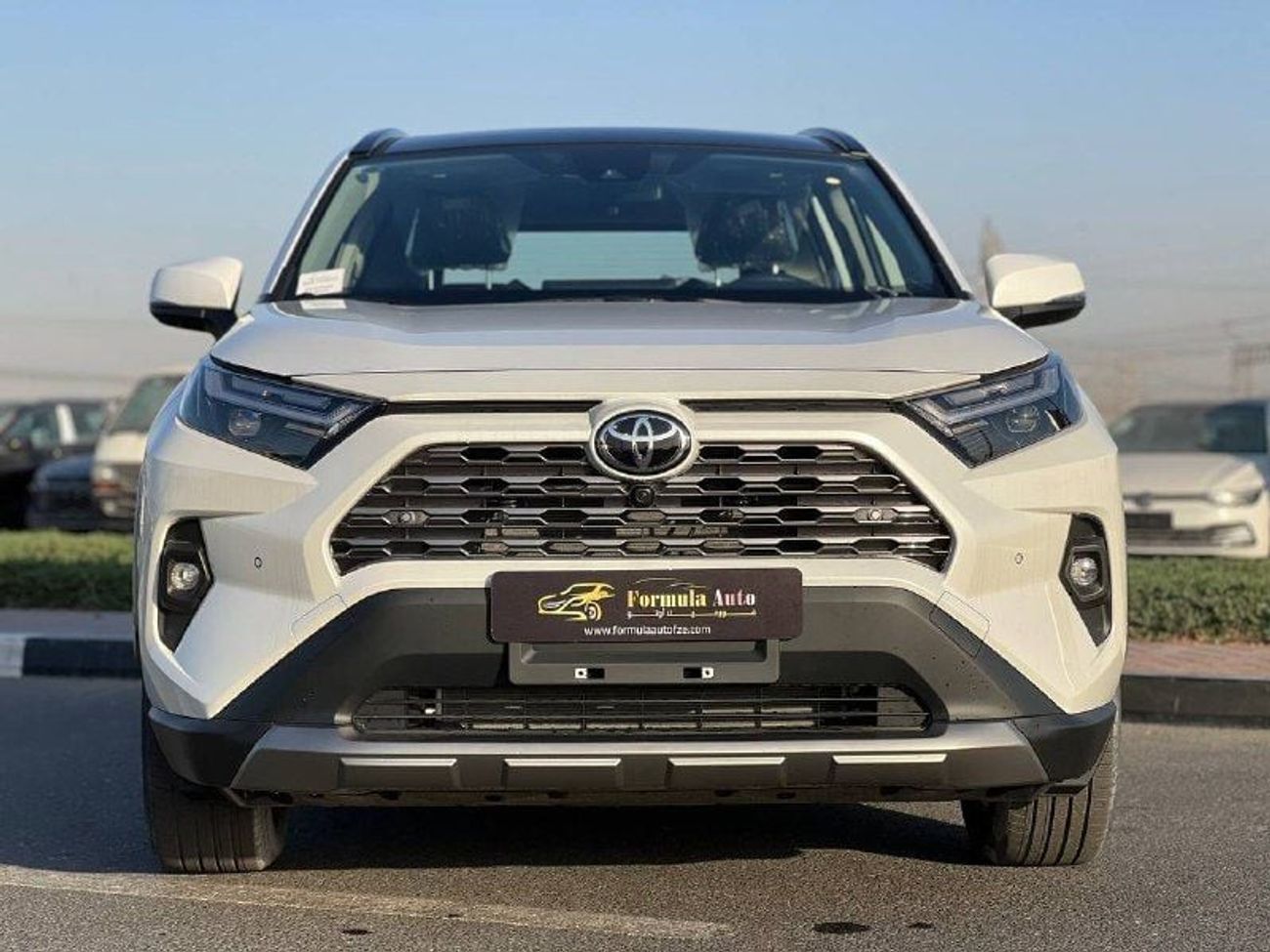تويوتا راف ٤ 2.0L PTR A/T // 2025 // FULL OPTION WITH 360 CAMERA , RADAR , WIRELESS CHARGE //SPECIAL OFFER // BY