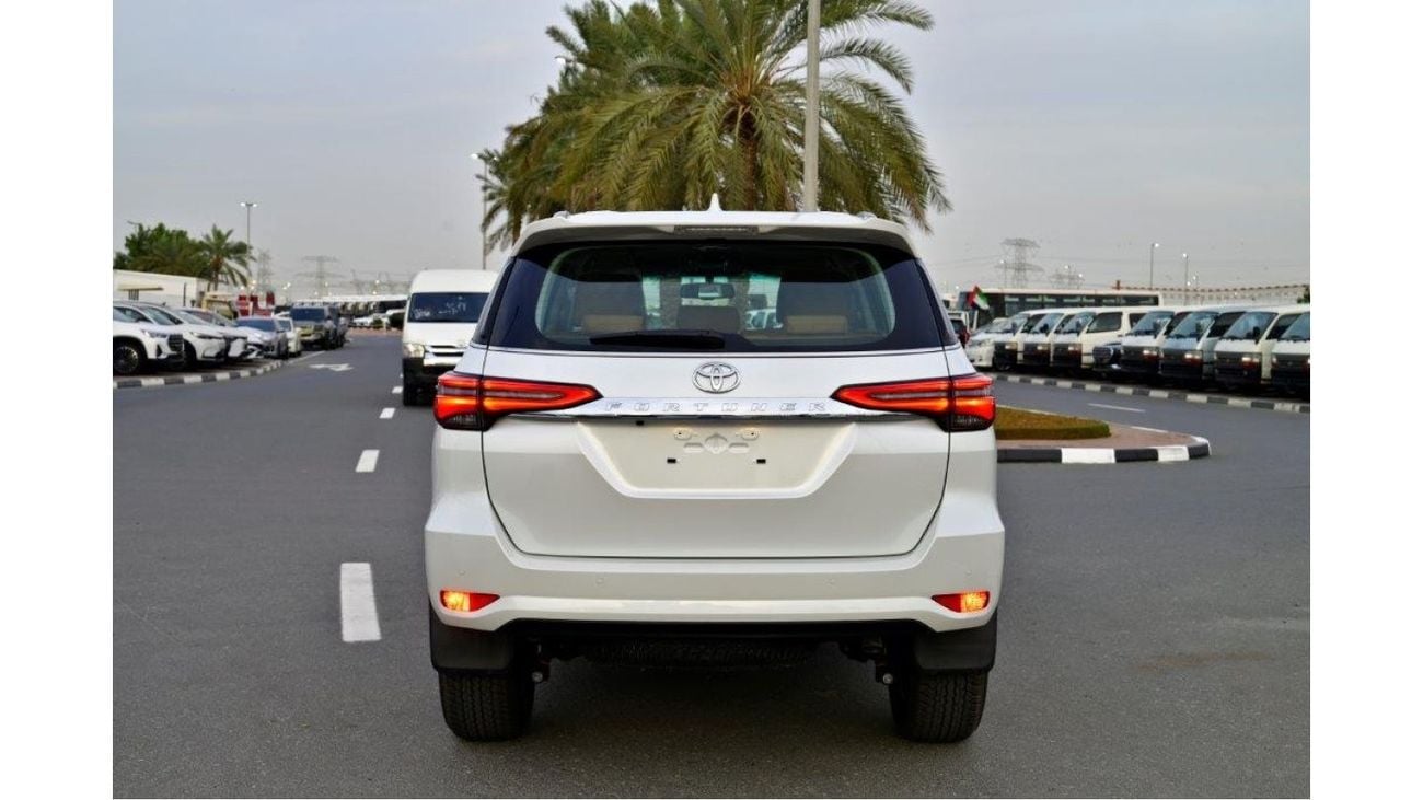 تويوتا فورتونر 2.8L Diesel 4WD 7 Seater Automatic