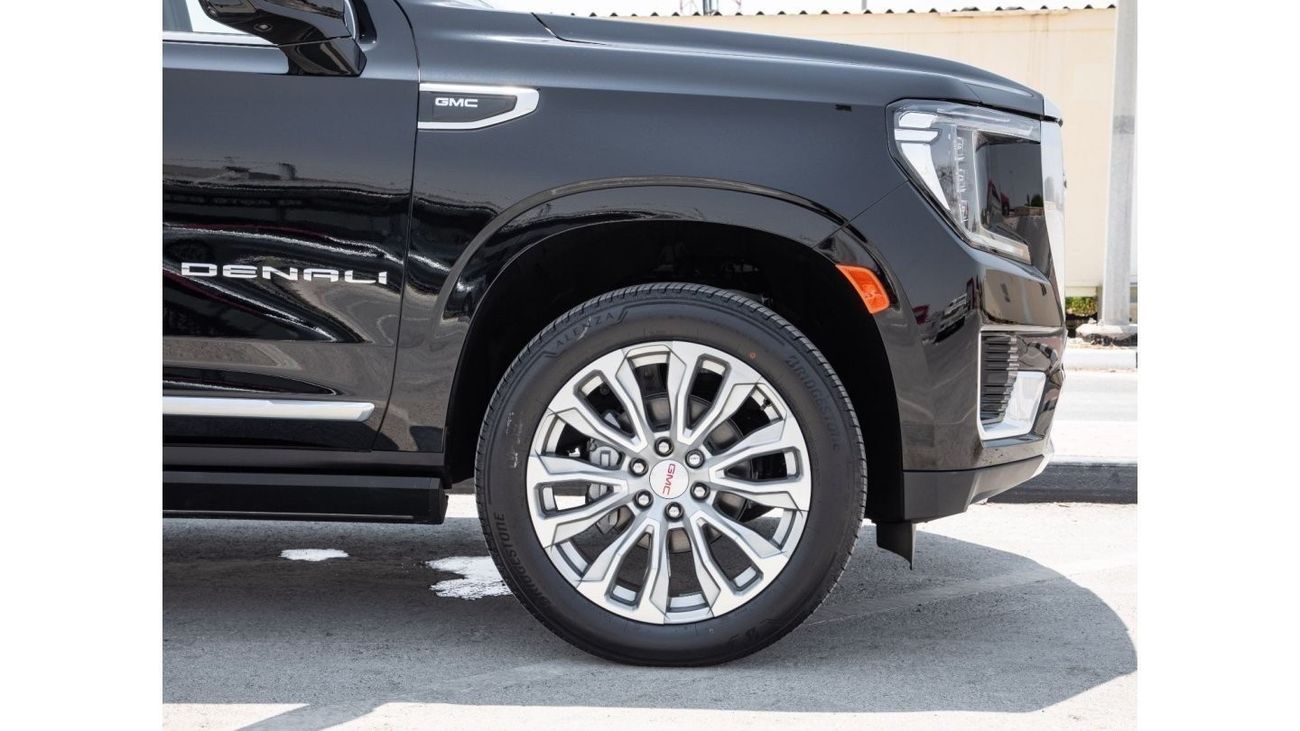 GMC Yukon Denali XL 4WD 8 SEATS. 5years Warranty & Services. For Local Registration +5%
