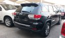 Jeep Cherokee 2014 Gulf Specs Full options clean car new condition