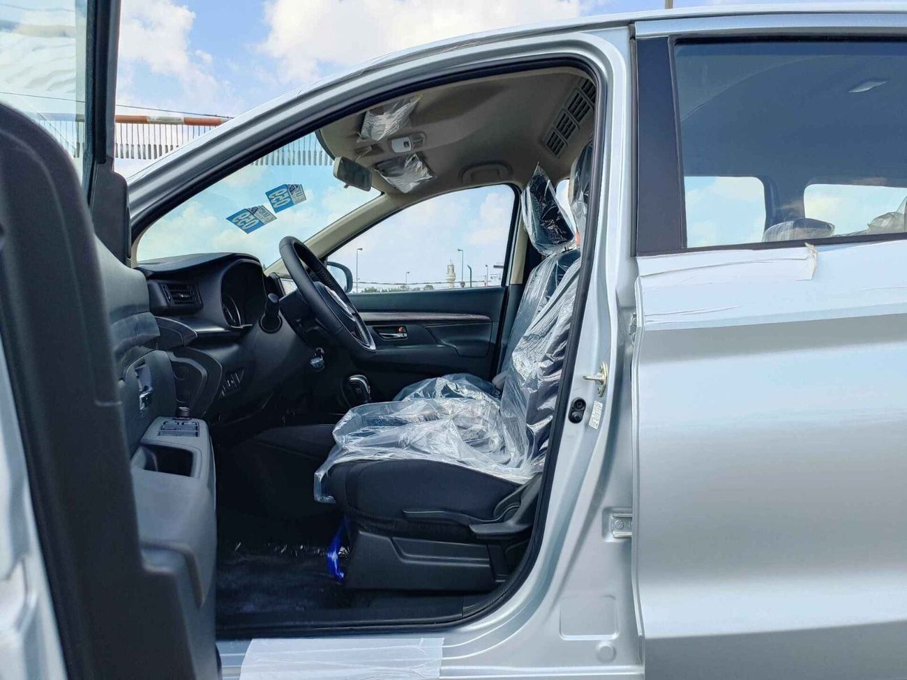 Suzuki Ertiga 1.5L Petrol, DVD +Camera / Push Start / 7 Seater 2024 (CODE # ERGLXF)