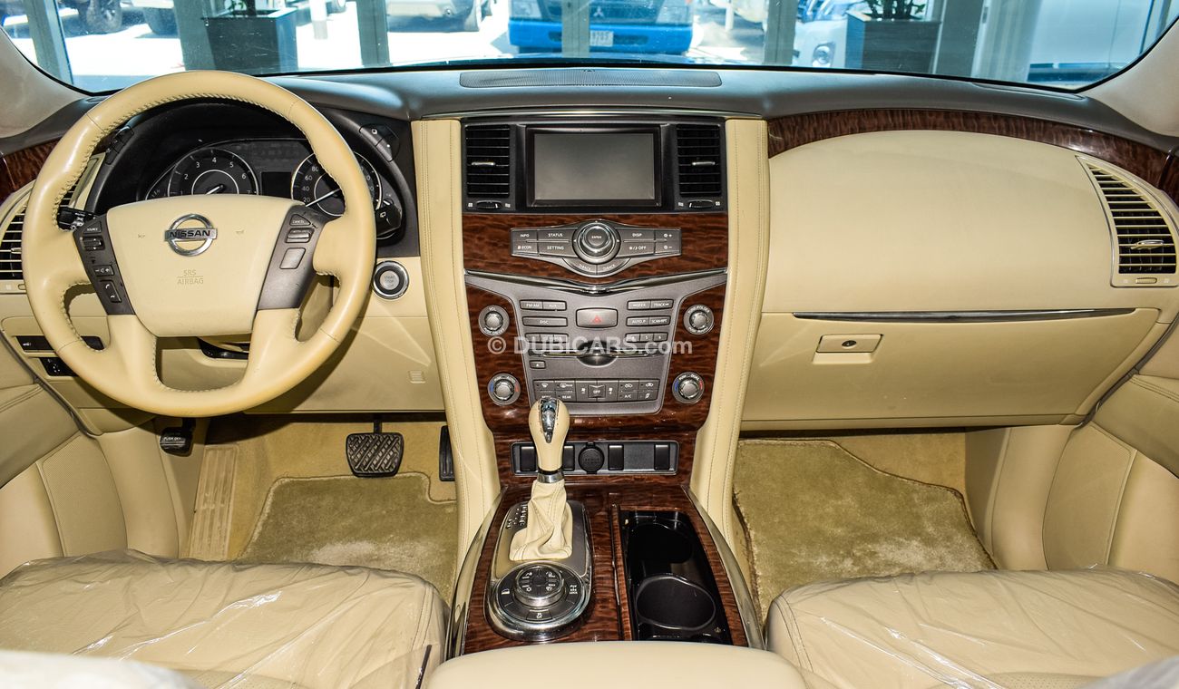 Nissan Patrol SE With Platinum kit