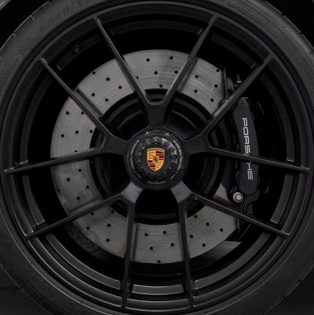 Porsche 911 CARRERA GTS
