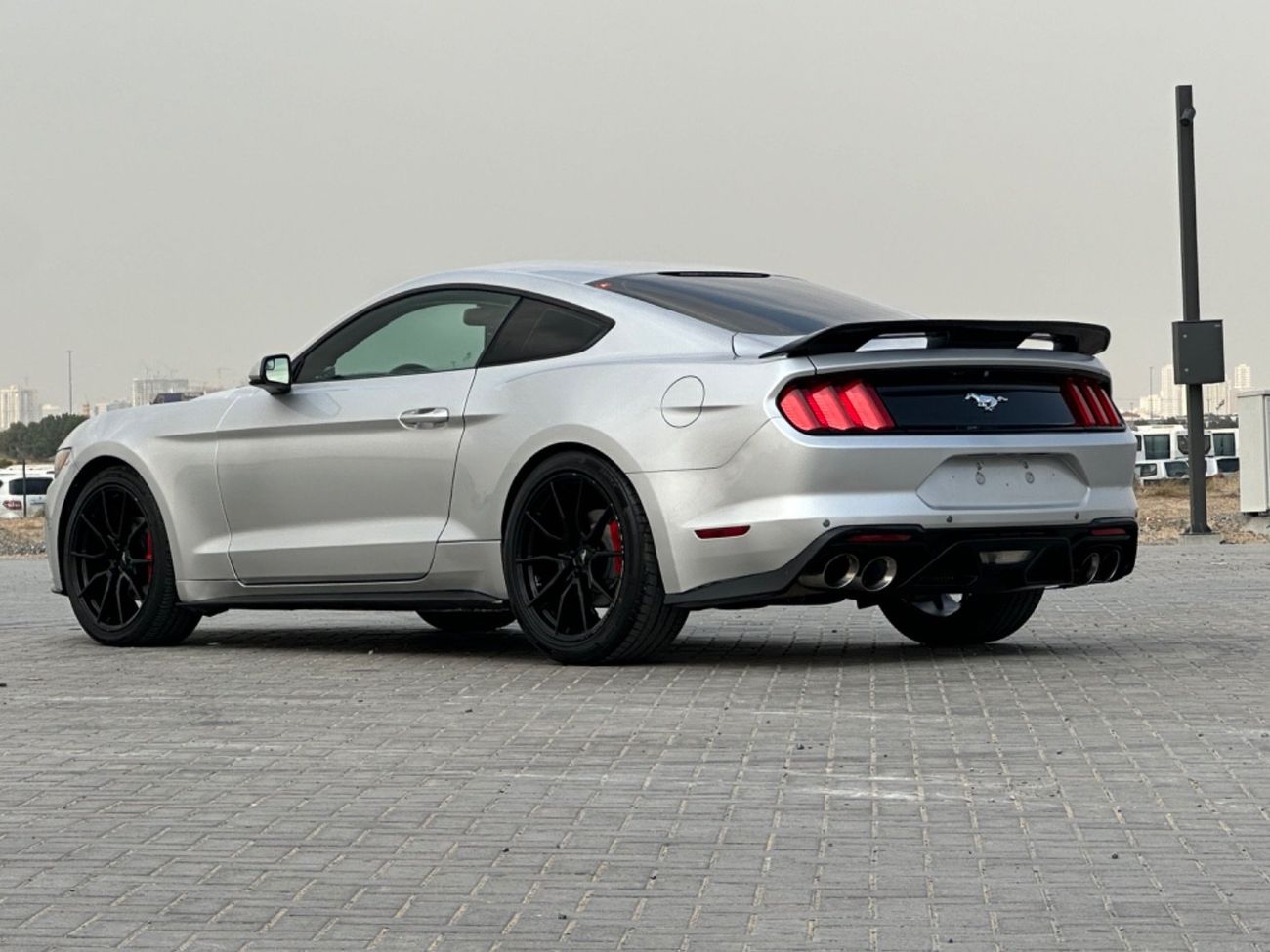 Ford Mustang MODEL 2016 car perfect condition inside and outside full option