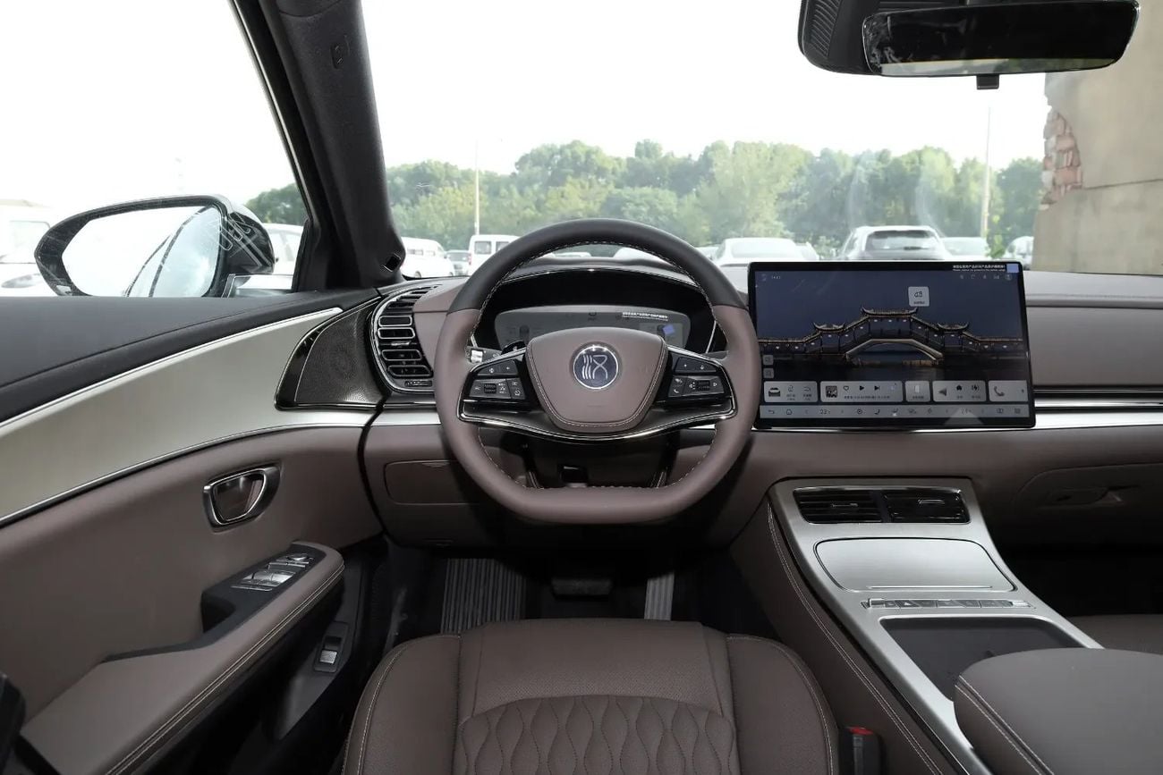 بي واي دي هان