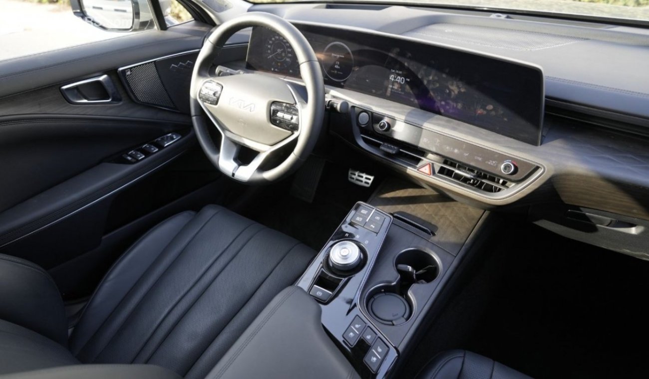 كيا K8 KIA K8 - V6 3.5L PETROL 2023 - SONIC TITANUM COLOR