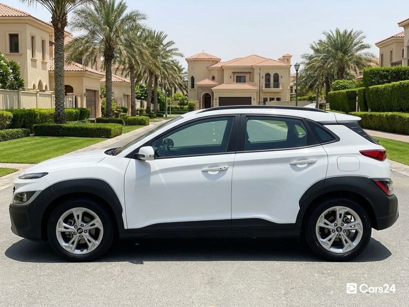 Hyundai Kona 2L 2023 | 0 DP | 889/Month | 30 Day Return | Service History