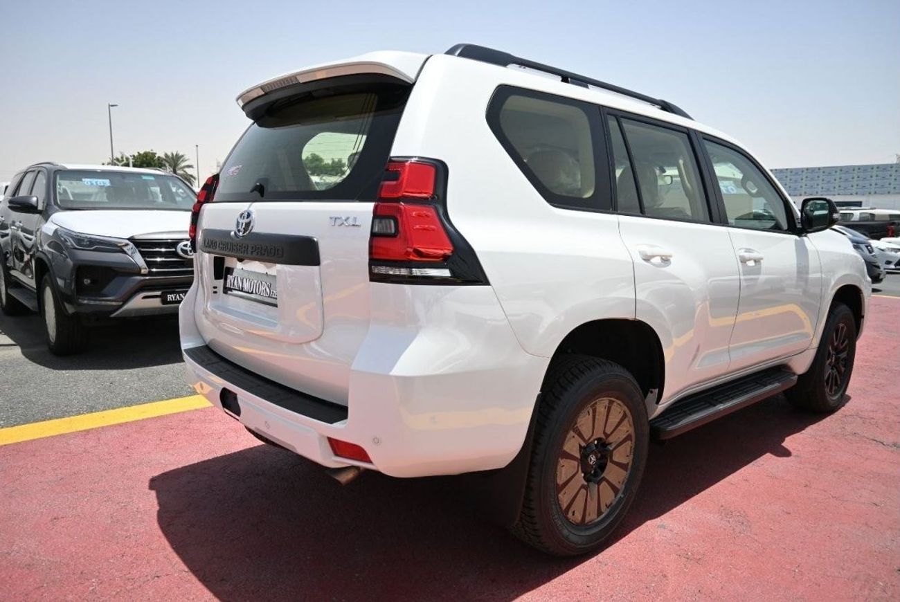 تويوتا برادو تويوتا لاندكروزر برادو 4.0 لتر TX.L بنزين ، دفع رباعي ، دفع رباعي ، 5 أبواب ، مثبت سرعة ، فتحة سقف ،