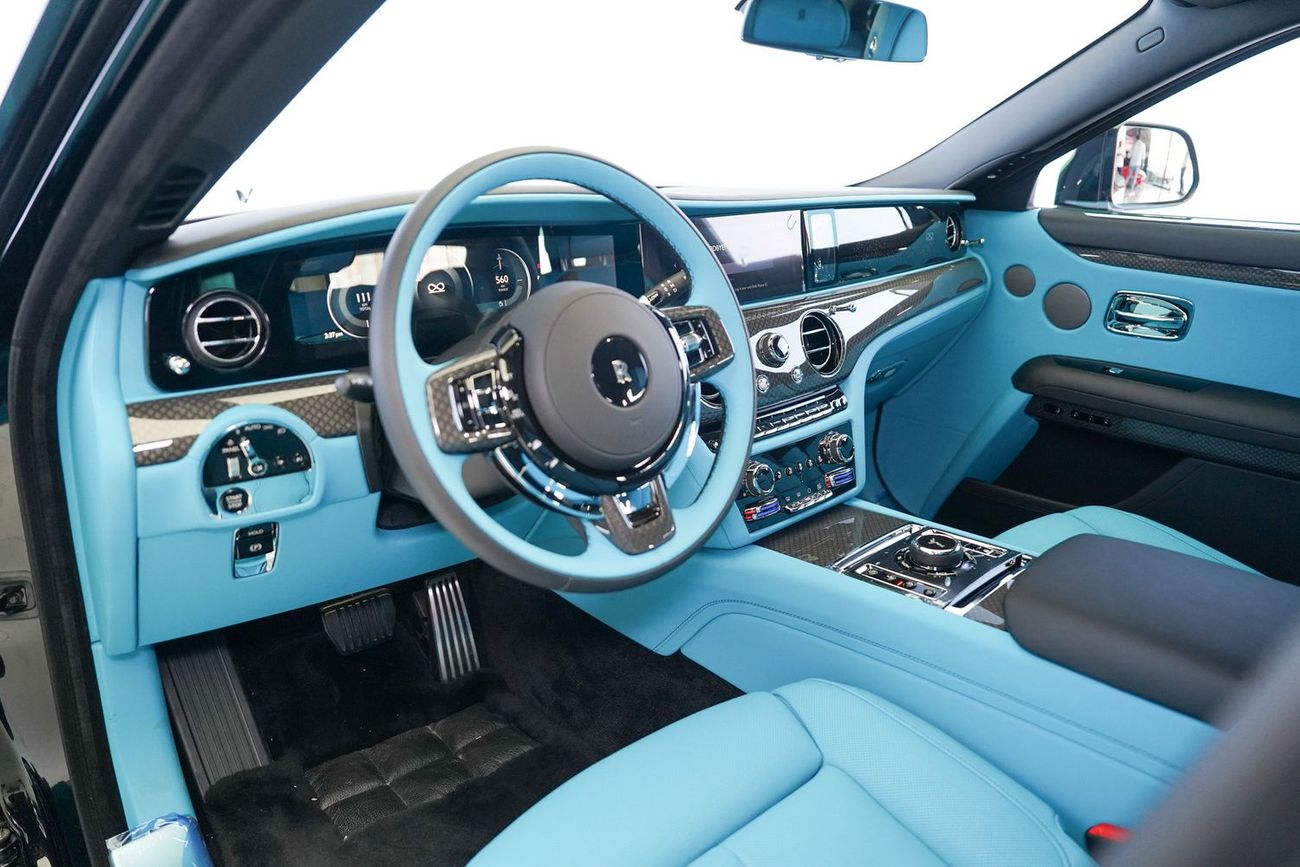 رولز رويس جوست BLACK BADGE