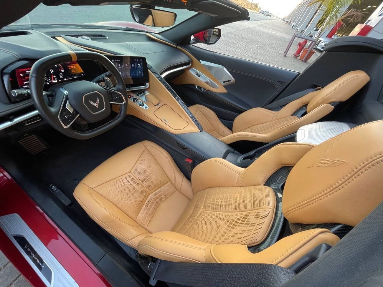 Chevrolet Corvette STINGRAY 3LT Z51 6.2L V8 / CONVERTIBLE / LOW MILEAGE / FULL OPTION / BIG SCREEN