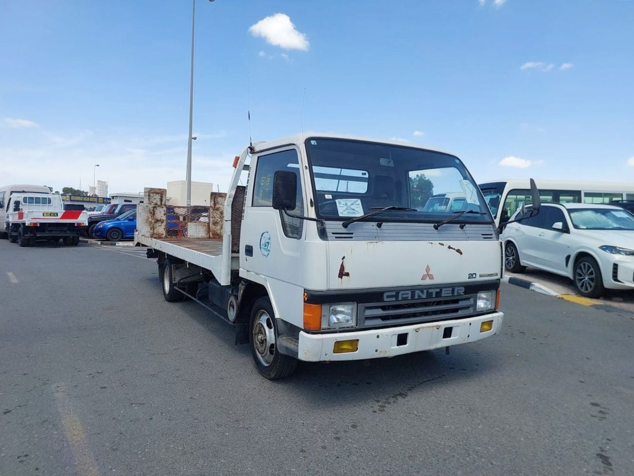 Mitsubishi Fuso Canter MITSUBISHI CANTER TRUCK RHD 1992 MODEL 3.9 L DIESEL MANUAL(PM60495)