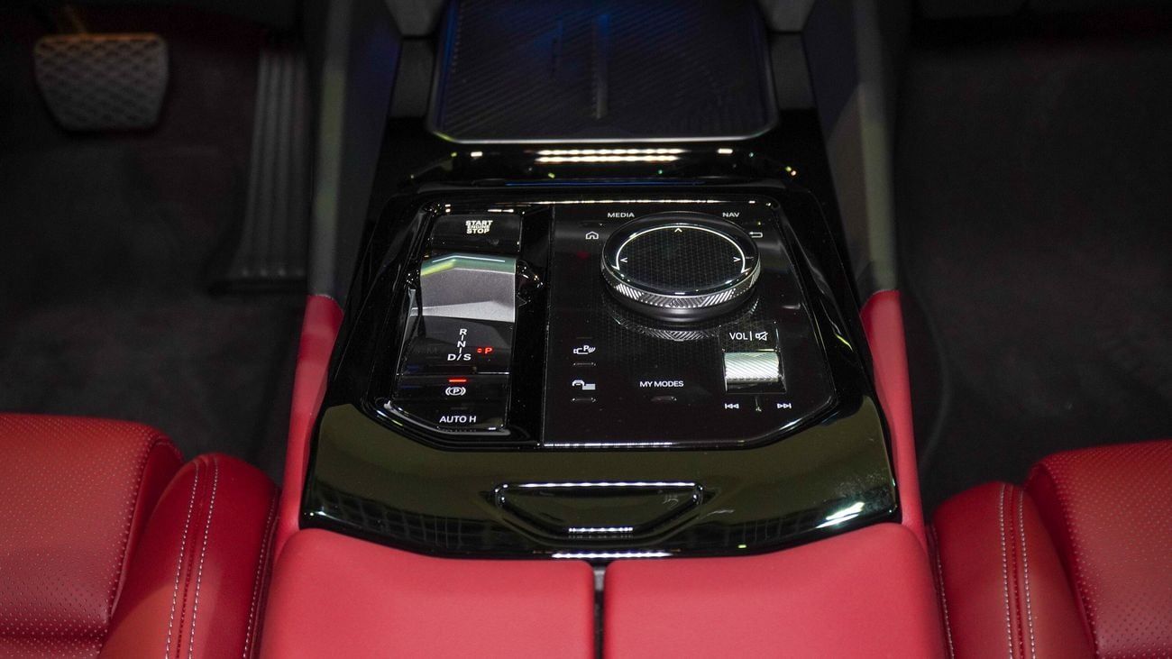 بي أم دبليو 520i