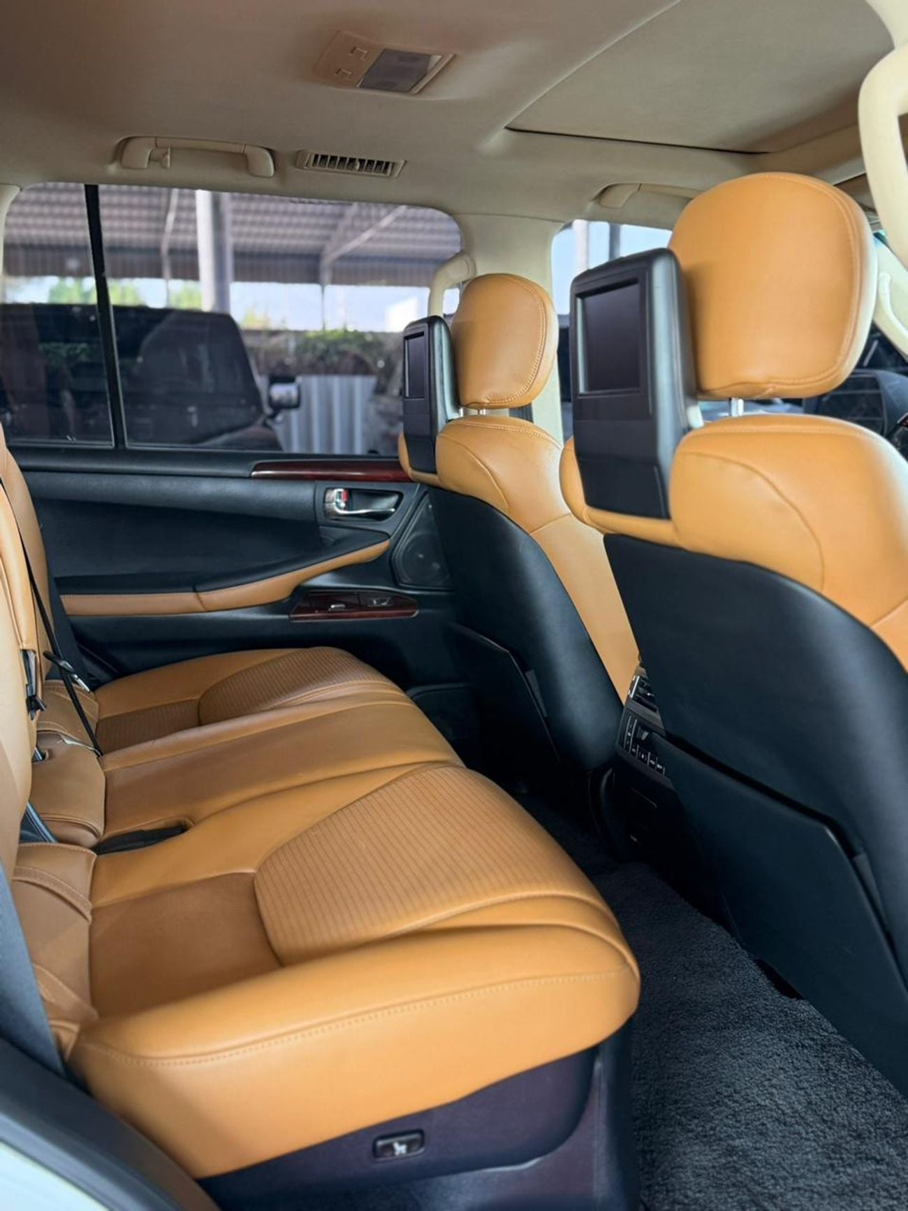 Lexus LX570 SPORT PLATINUM
