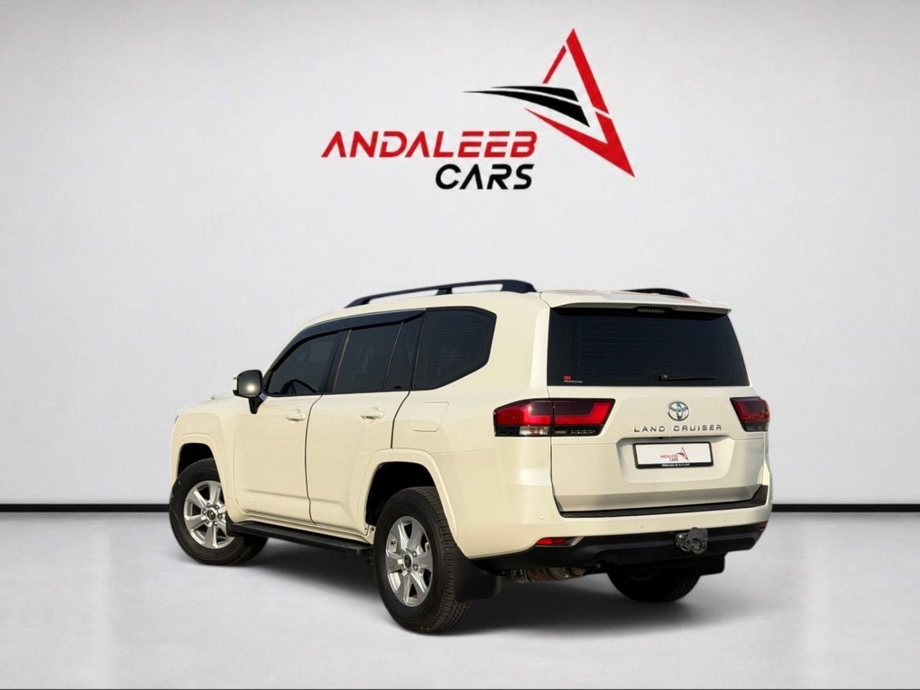 Toyota Land Cruiser EXR 4.0L V6 4WD | LAND CRUISER EXR | AGENCY WARRANTY & SERVICE CONTRACT | 2024 GCC