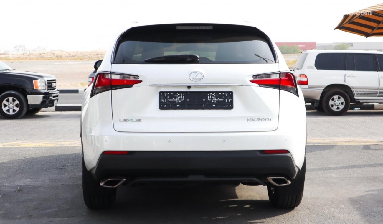 Lexus NX200t t