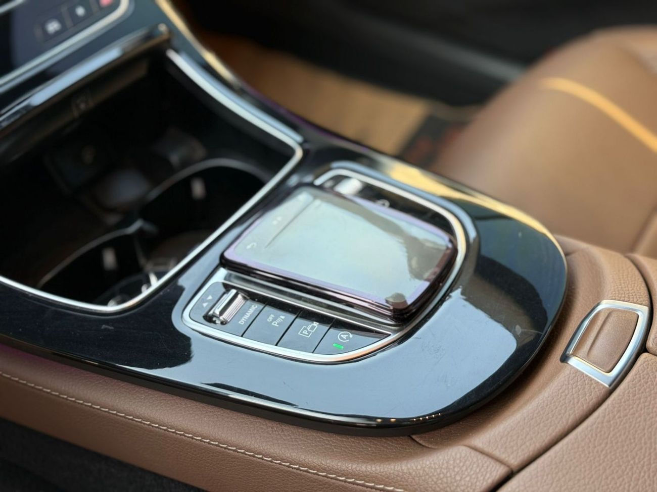 Mercedes-Benz E 250 MERCEDS E 250 2021