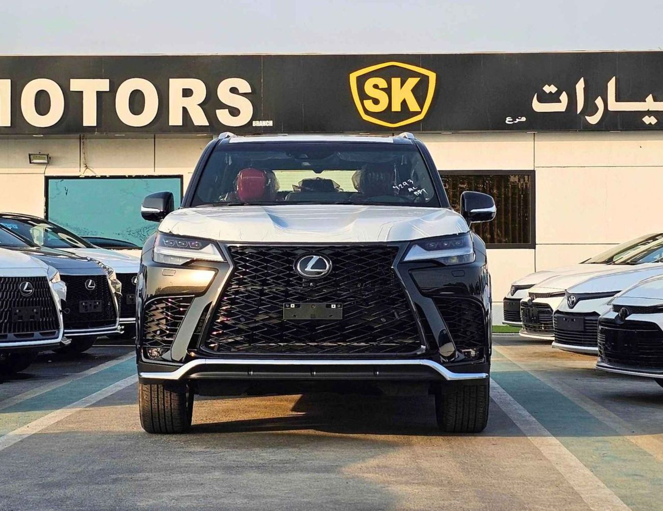 لكزس LX 600 F-SPORT / 3.5L V6 PETROL 4WD / FULL OPTION / FRONT & REAR CAMERA / ELECTRIC SEATS (CODE#LX6FS)