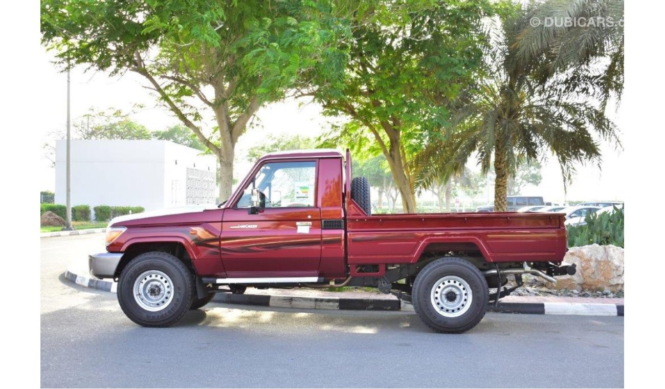 Toyota Land Cruiser Pick Up LX V6 4.0L Petrol MT With Diff.Lock