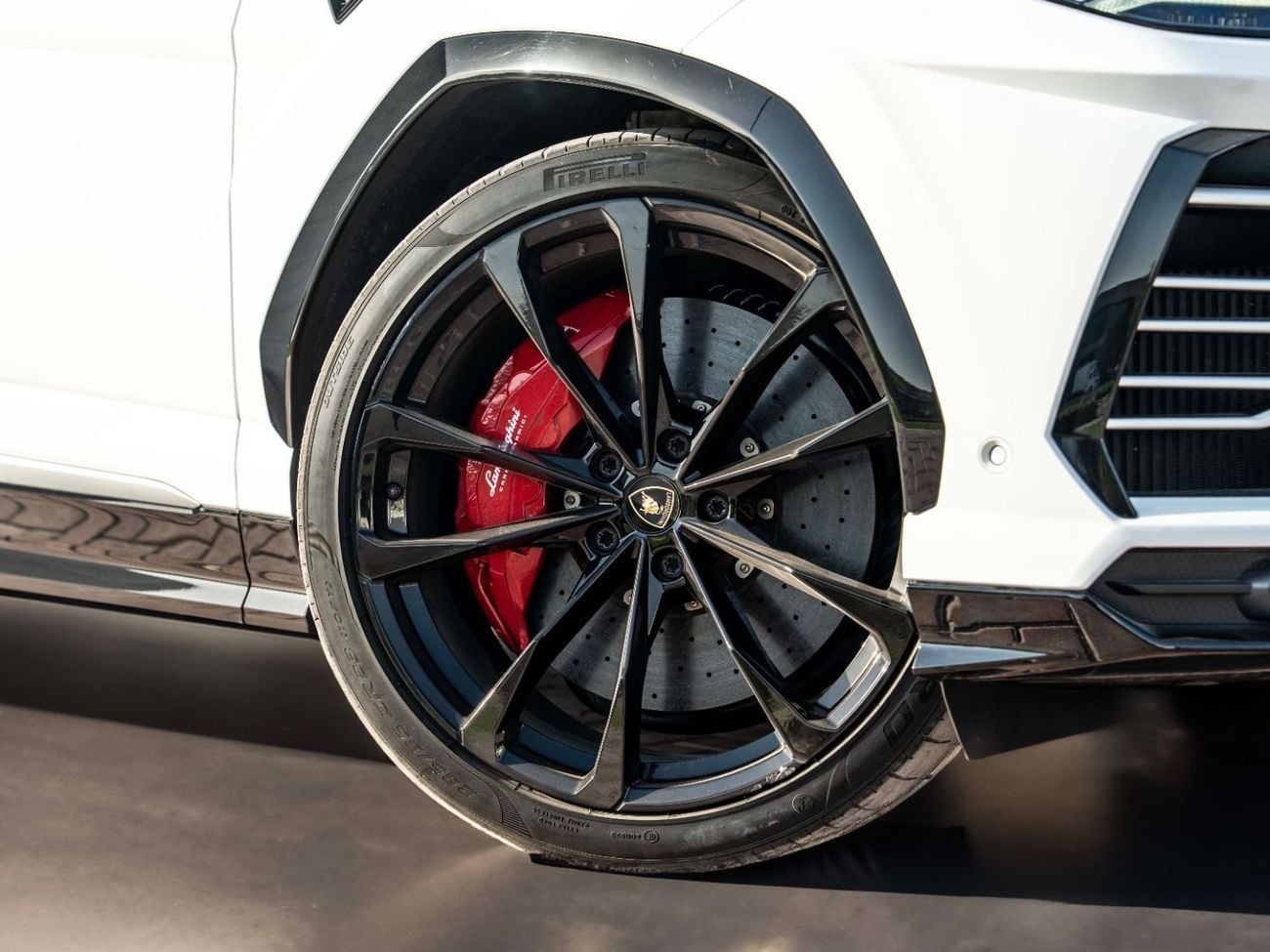 Lamborghini Urus STD 4.0T V8