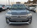 تويوتا لاند كروزر 2018 Toyota Land Cruiser GXR (J200), 5dr SUV, 4L 6cyl Petrol, Automatic, Four Wheel Drive. Clean Car