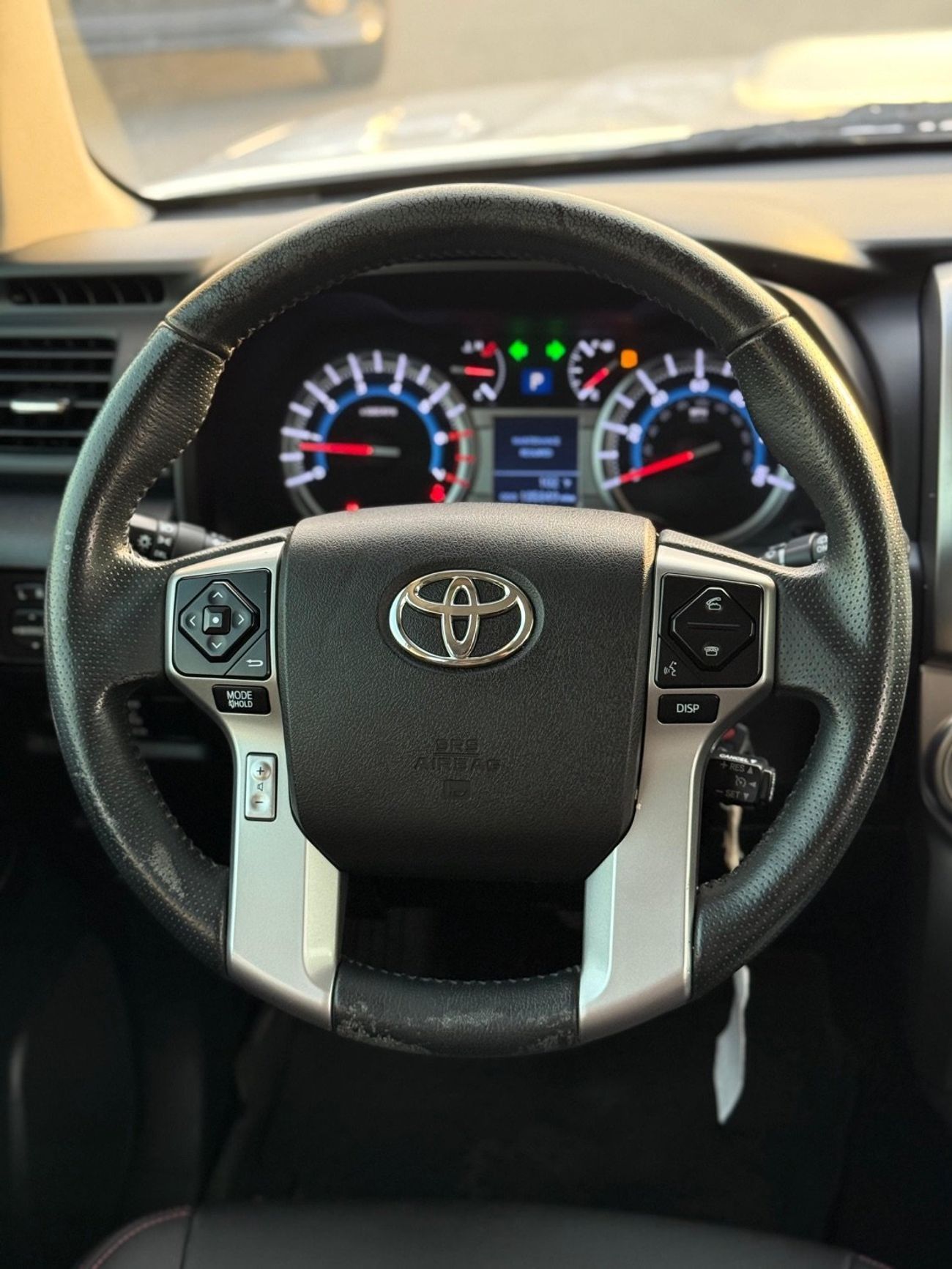 تويوتا Runner4 SR5 premium 4WD