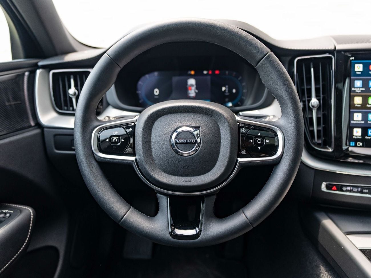 Volvo XC60 ULTIMATE DARK