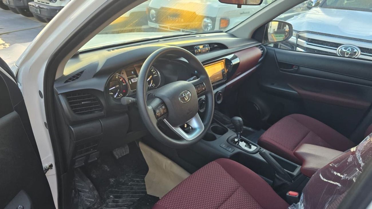 تويوتا هيلوكس GLS 2.7L Double Cab Utility RWD A/T