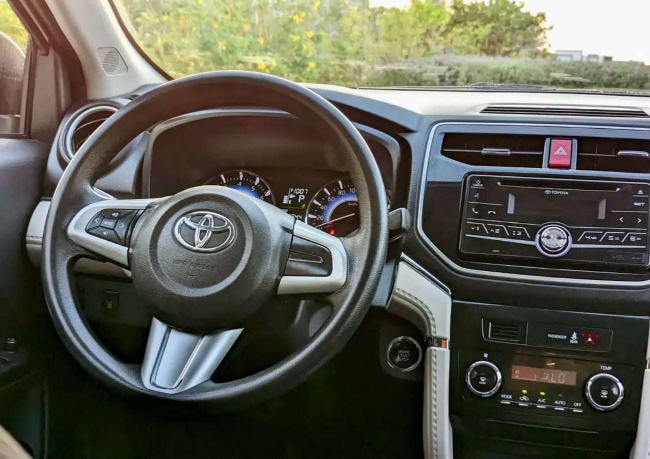 Toyota Rush EX