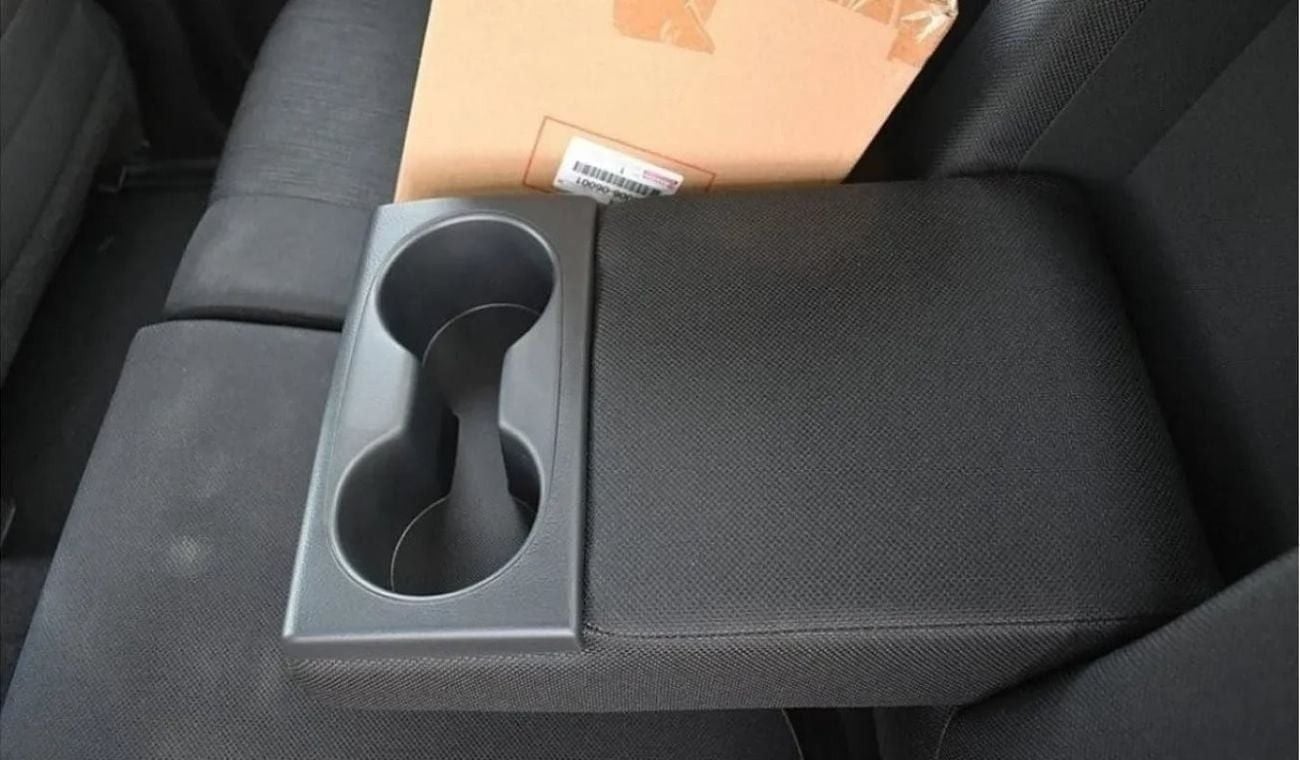 تويوتا هيلوكس SGLX TOYOTA HILUX 4.0L V6 PETROL DC AT 2025