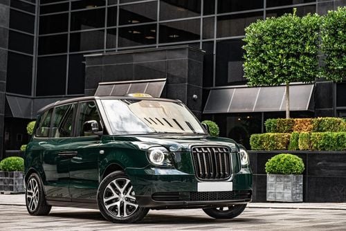 أل اي في سي TX LEVC TX5 TAXI Hybrid-Electric KAHN CONVERSION (EXPORT ONLY) RIGHT HAND DRIVE