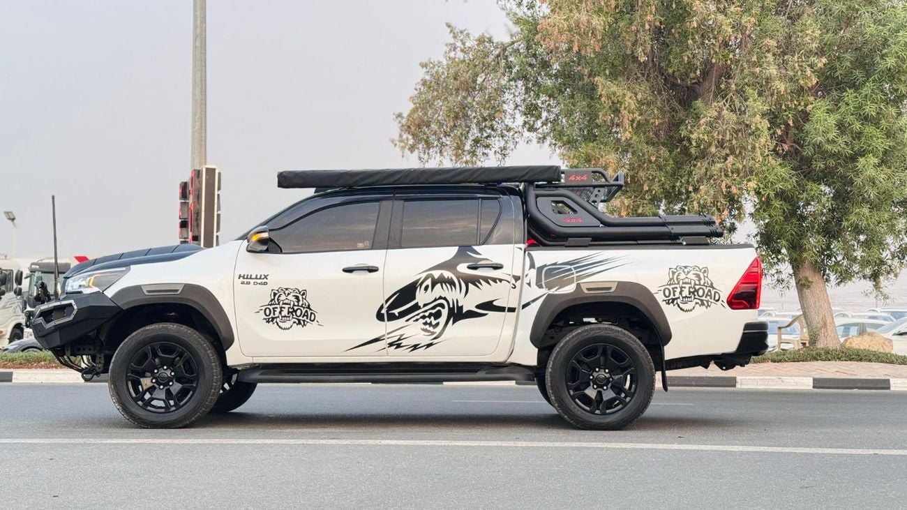 Toyota Hilux OFF-ROAD MODIFIED | MANUAL TRANSMISSION | 2.8L DIESEL ENGINE | DOUBLE CABIN | 2021