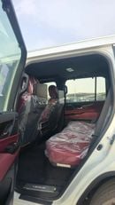 Lexus LX600 SIGNATURE omani spec with park and soft door | GCC Specs | Brand