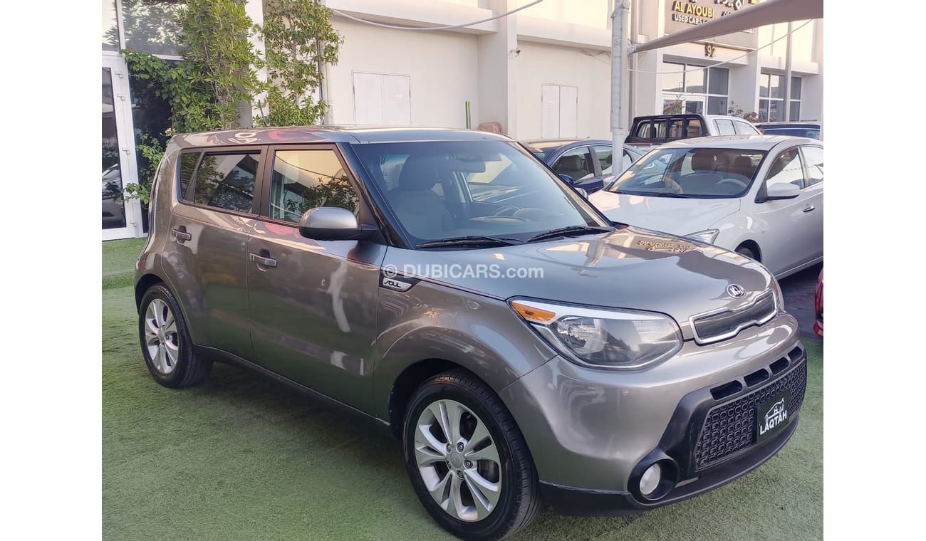 كيا سول 2000 سى سى موديل 2016 مثبت سرعة تحكم رنجات حساسات بحالة ممتازة لاتحتاج لأى مصاريف