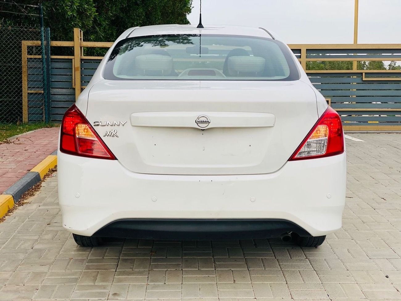 Nissan Sunny SV 1.6L