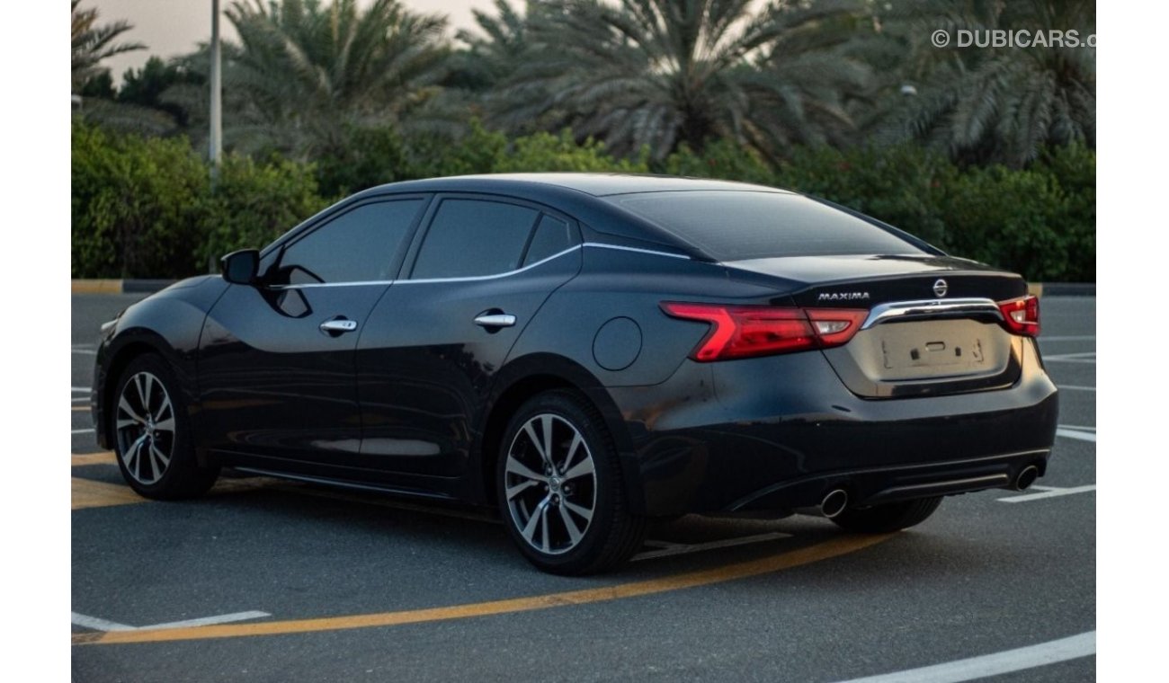 Nissan Maxima